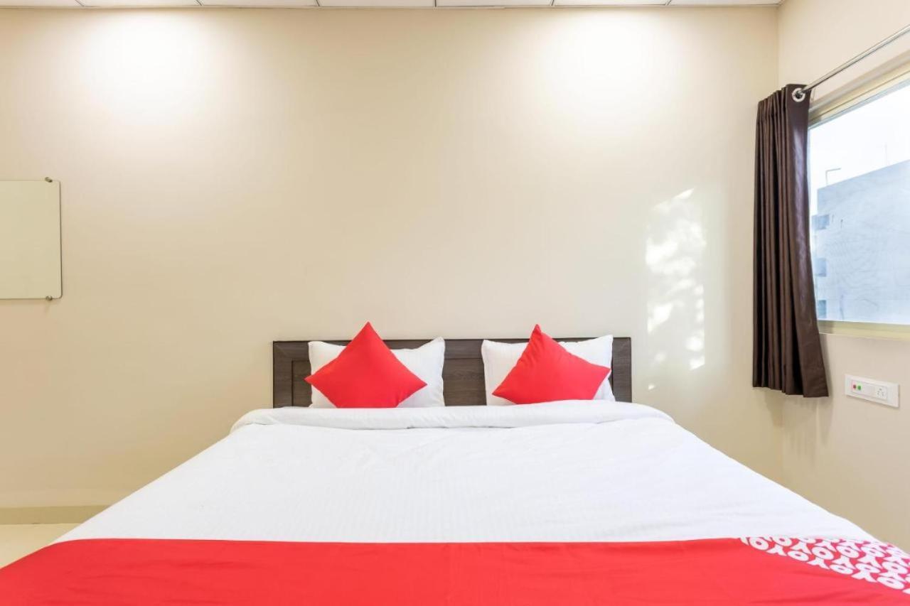 Hotel Jagtara Residency Indaur Exteriér fotografie
